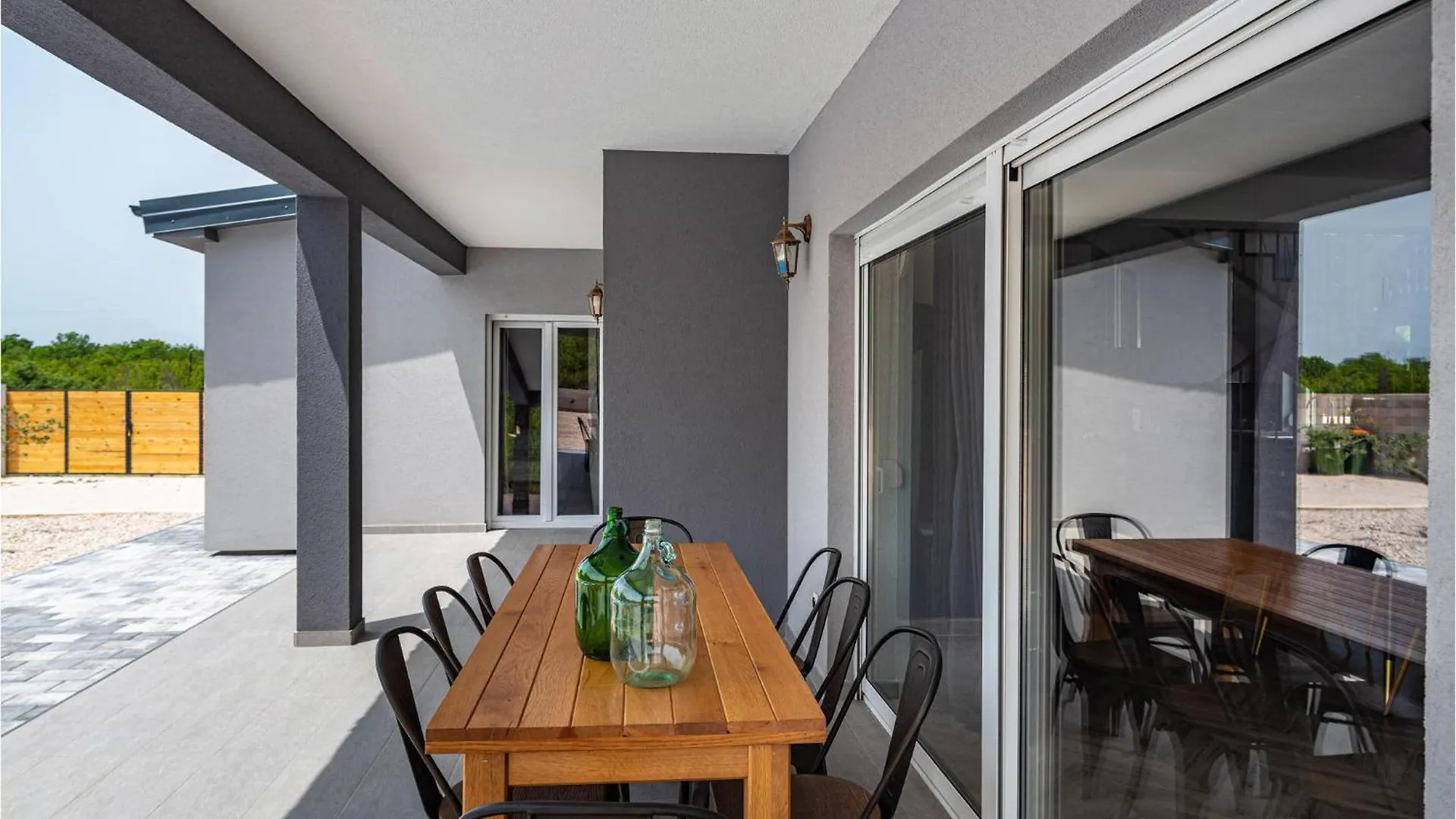 4 Bedroom Cozy Home In Stankovci Stankovci  Holiday home Stankovci (Zadar)