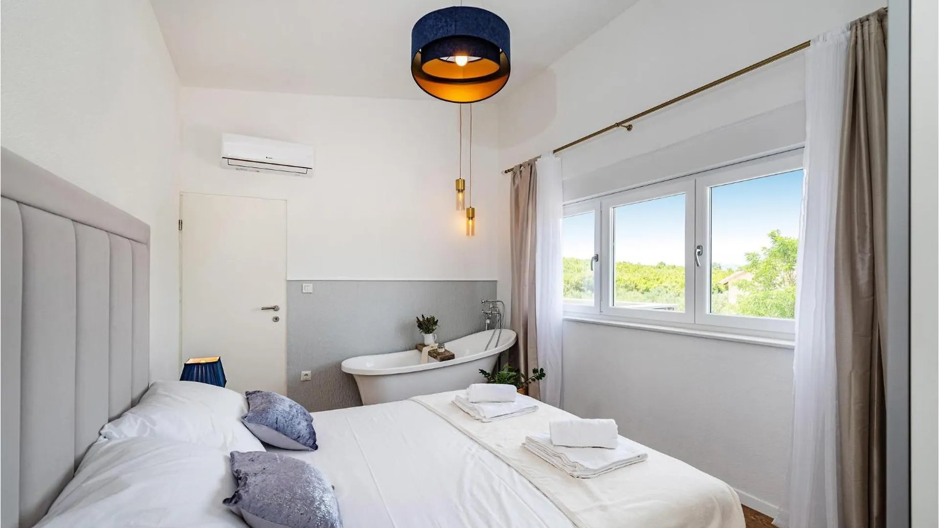 Holiday home 4 Bedroom Cozy Home In Stankovci Stankovci  Croatia