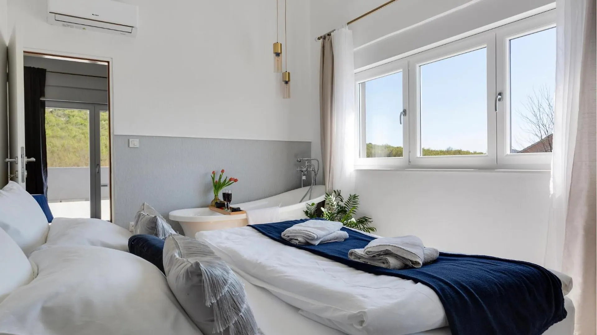 4 Bedroom Cozy Home In Stankovci Сasa de vacaciones