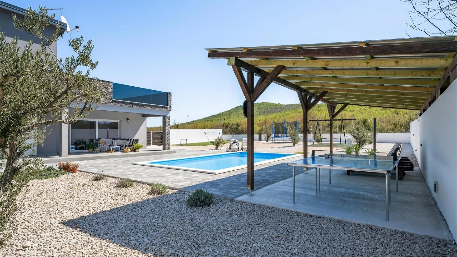 4 Bedroom Cozy Home In Stankovci 0*, Stankovci (Zadar) Croacia
